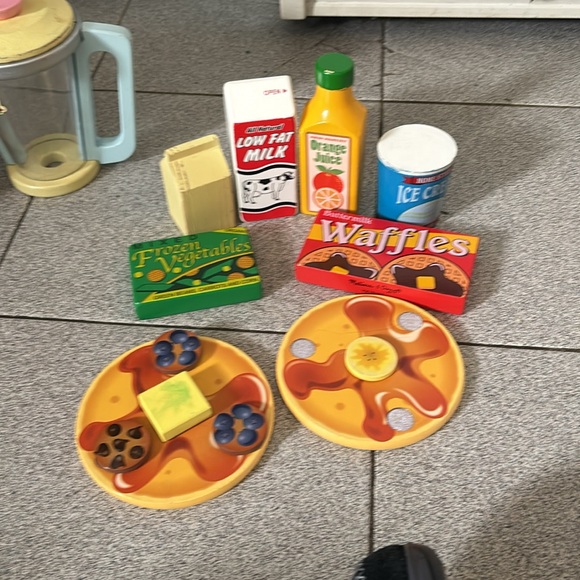 Wood Kitchen toys - Picture 4 of 4